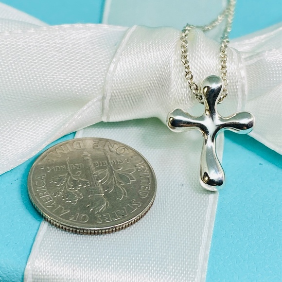 Tiffany & Co. Elsa 14mm Peretti Teardrop Cross Necklace – Sterling Silver 16” - Picture 3 of 5